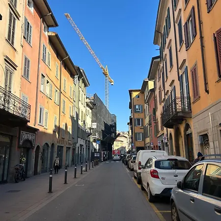 Sisters' Apartment Bergamo